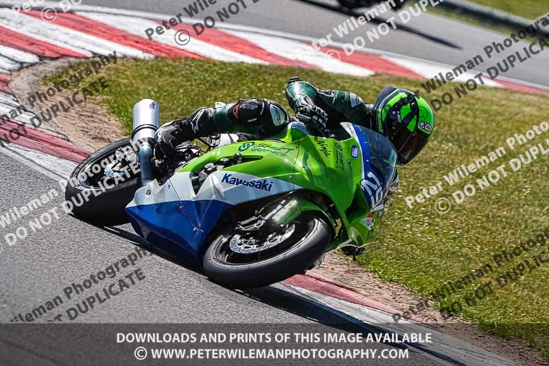 donington no limits trackday;donington park photographs;donington trackday photographs;no limits trackdays;peter wileman photography;trackday digital images;trackday photos